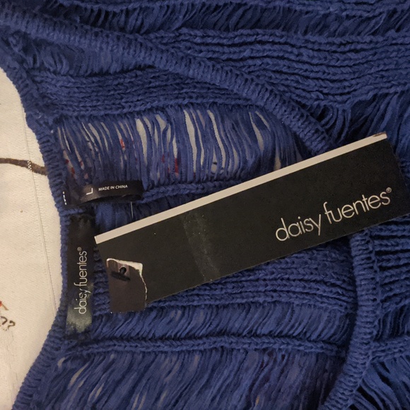 Daisy Fuentes tunic length sweater - Picture 5 of 5